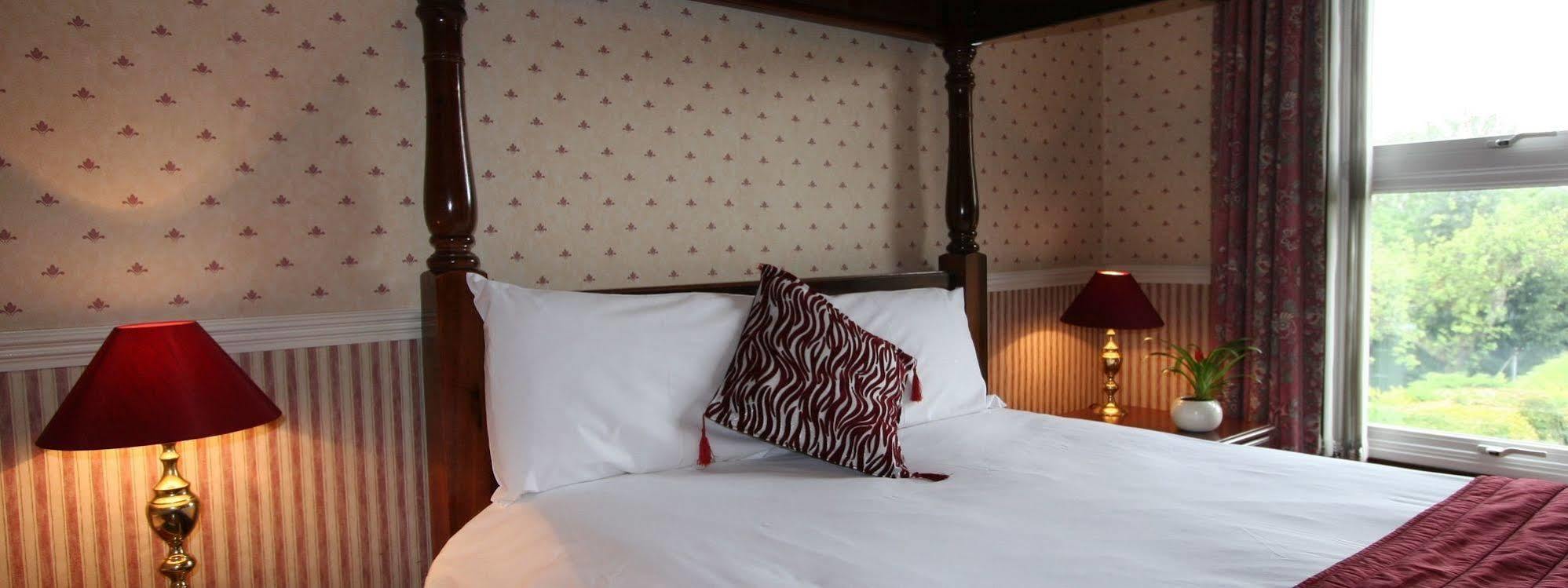 Grange Moor Hotel Maidstone Bagian luar foto