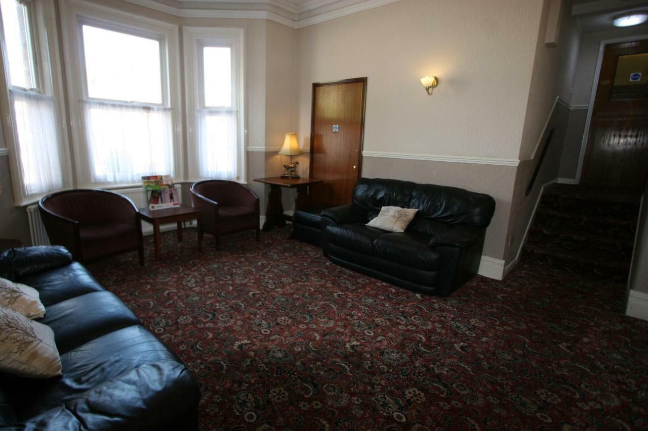 Grange Moor Hotel Maidstone Bagian luar foto